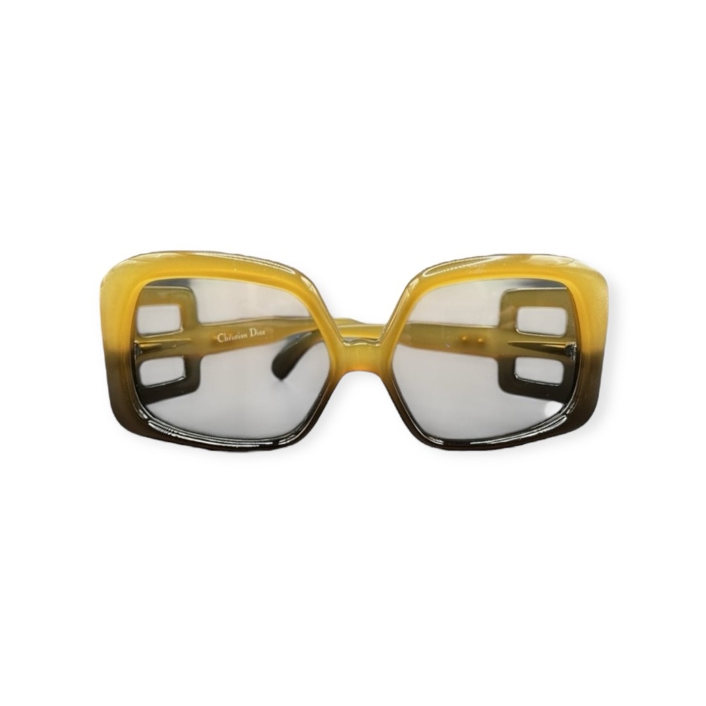Christian Dior Sunglasses – Oversized Honey Optyl Frame